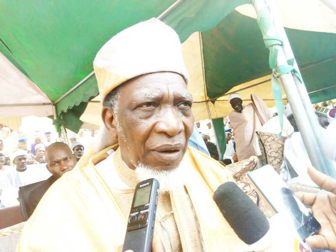 Kungiyar Izala ta yi martani bisa kashe Musulmai da dama a Jos Kungiyar Izala ta yi martani bisa kashe Musulmai da dama a Jos