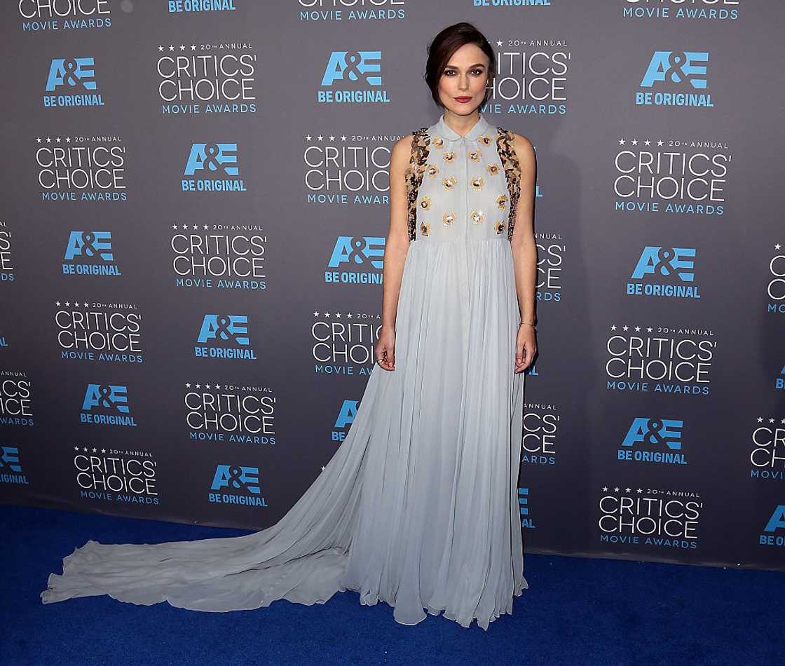 Keira Knightley attends a film award ceremony in California