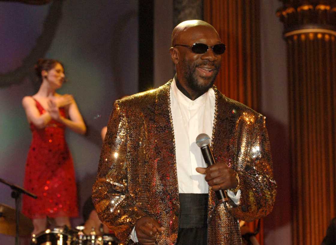Isaac Hayes performs at a charity concert in England Isaac Hayes performs at a charity concert in England