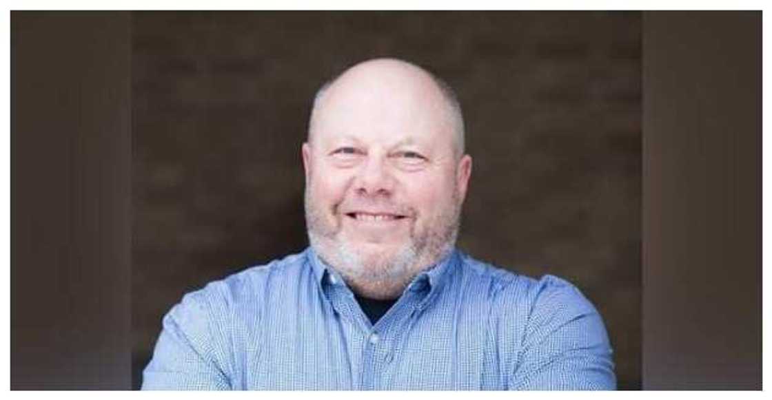 Zaben Amurka: An jefa wa wani dan takara da korona ta kashe kuri'u Zaben Amurka: An jefa wa wani dan takara da korona ta kashe kuri'u