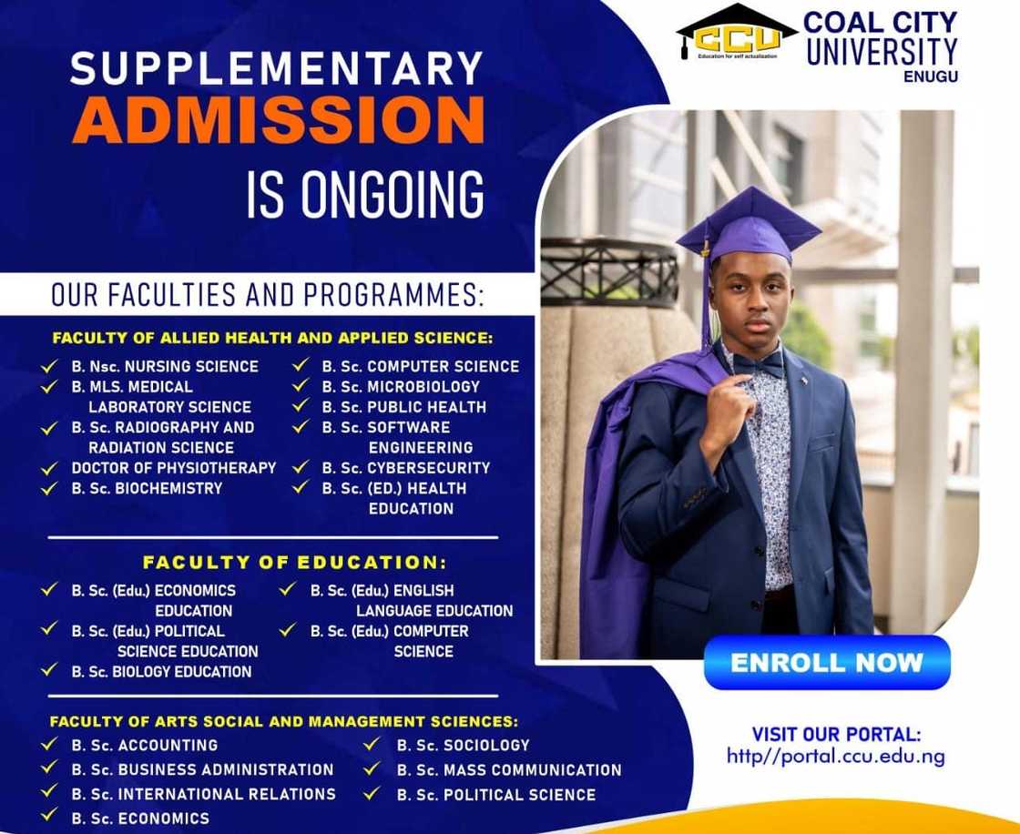 Coal City University course bronchure Coal City University course bronchure