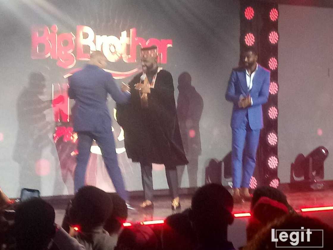 LIVE UPDATES LIVE UPDATES