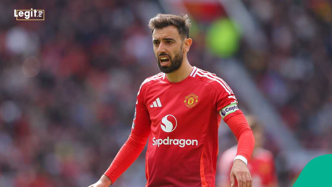 Bruno Fernandes, Manchester United, Aston Villa, Old Trafford, England. Bruno Fernandes, Manchester United, Aston Villa, Old Trafford, England.