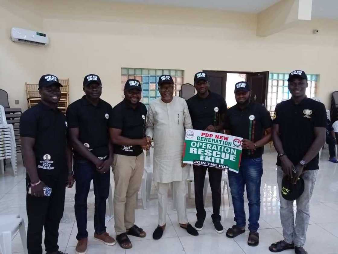 Bisi Kolawole receives PDP New Generation Youth Campaign Council Bisi Kolawole receives PDP New Generation Youth Campaign Council