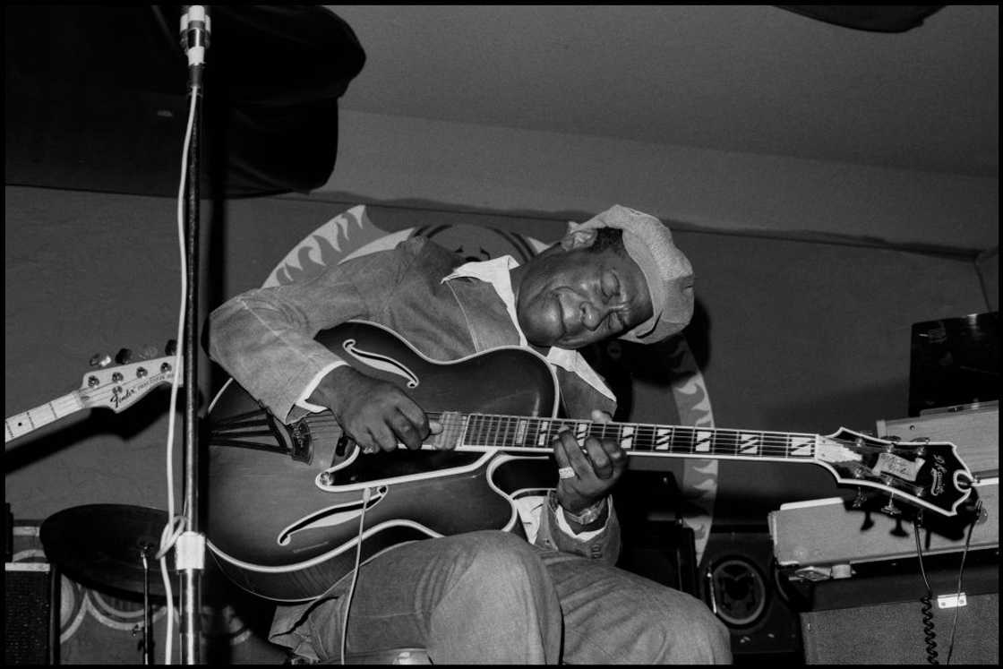 American Jazz musician and bandleader Grant Green plays guitar at the Keystone Korner nightclub