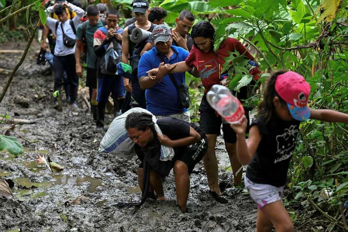 Venezuelan migrants arrive at Canaan Membrillo village Venezuelan migrants arrive at Canaan Membrillo village