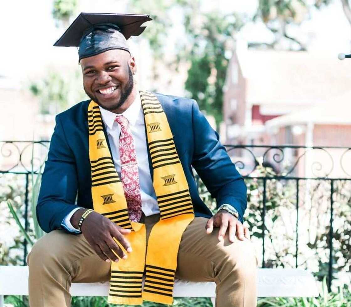 Graduation congratulatory message ideas Graduation congratulatory message ideas