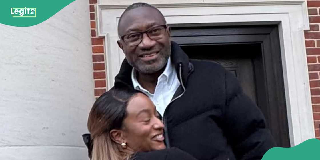 DJ Cuppy plays Seyi Shodimu's song in her father's car.