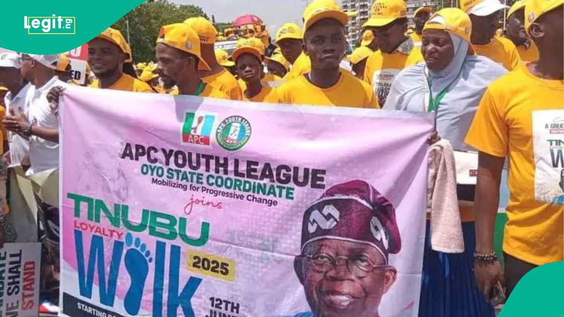 Matasa sun fito gangamin nuna goyon baya ga tazarcen shugaban kasa Bola Tinubu a jihar Oyo.