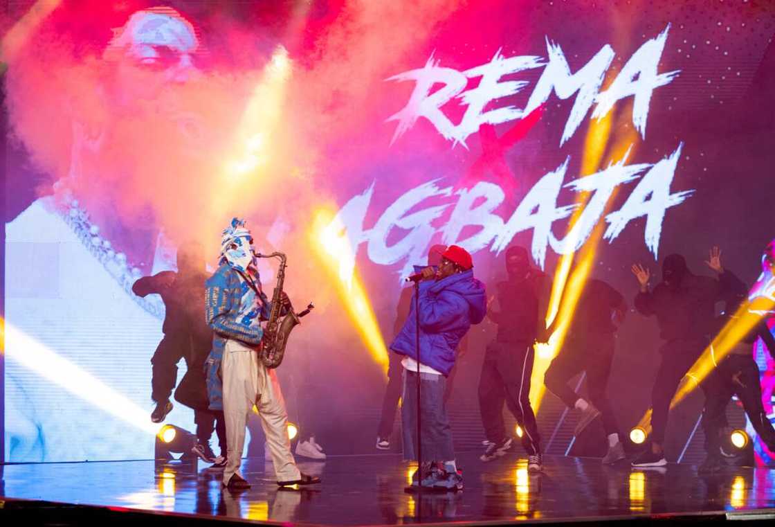 Pepsi Naija's ‘Confam Gbedu’ Experience: Here's What You Missed at the 8th AMVCAs Pepsi Naija's ‘Confam Gbedu’ Experience: Here's What You Missed at the 8th AMVCAs