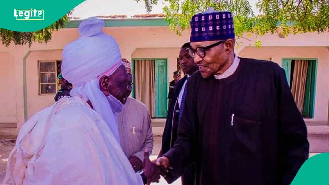 Izge ya ce masarautar Daura ba ta kyauta masu ba Izge ya ce masarautar Daura ba ta kyauta masu ba