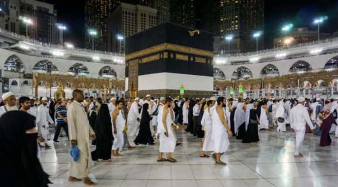 Saudi cancels international Hajj over coronavirus