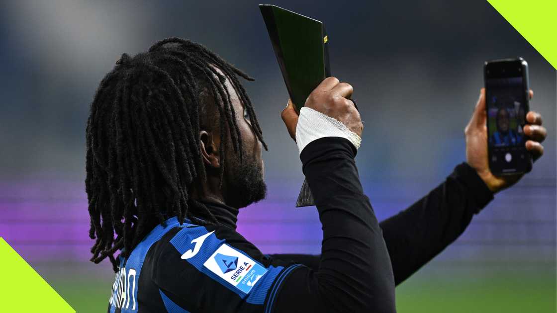 Ademola Lookman, Atalanta, AC Milan, Gewiss Stadium, Bergamo, Italy, Serie A. Ademola Lookman, Atalanta, AC Milan, Gewiss Stadium, Bergamo, Italy, Serie A.