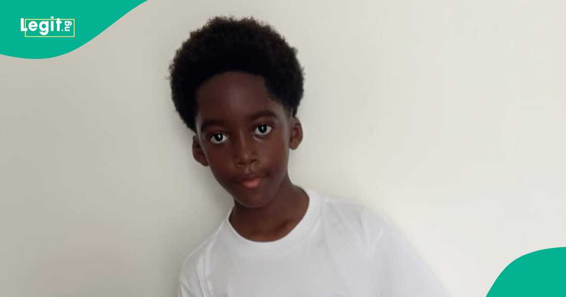 Jamil Balogun stuns fans with his reaction after his mother scolded him. Jamil Balogun stuns fans with his reaction after his mother scolded him.