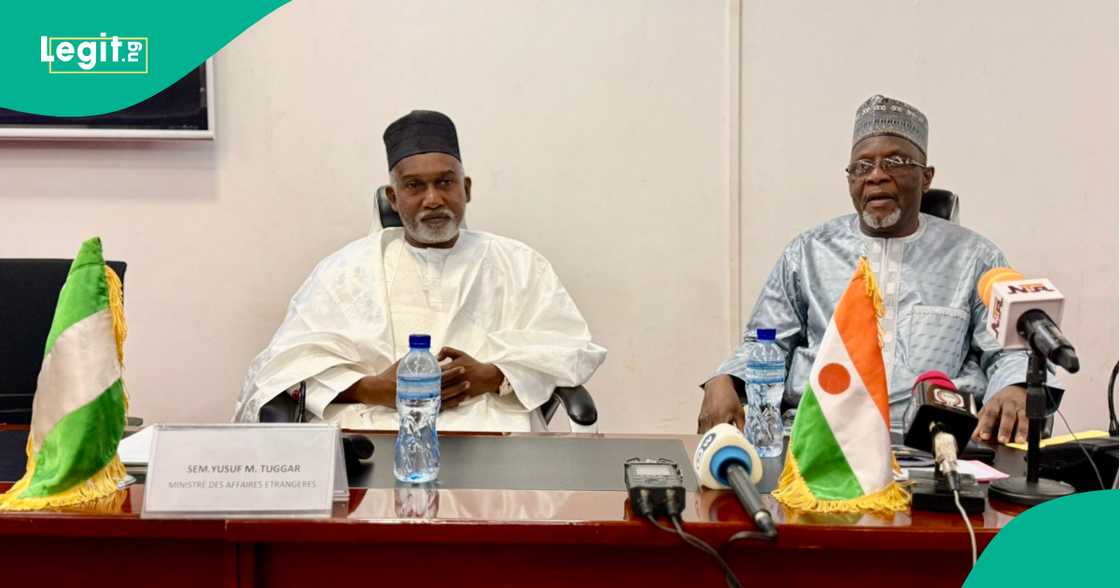 Ambasada Yusuf Tuggar. Ambasada Yusuf Tuggar.