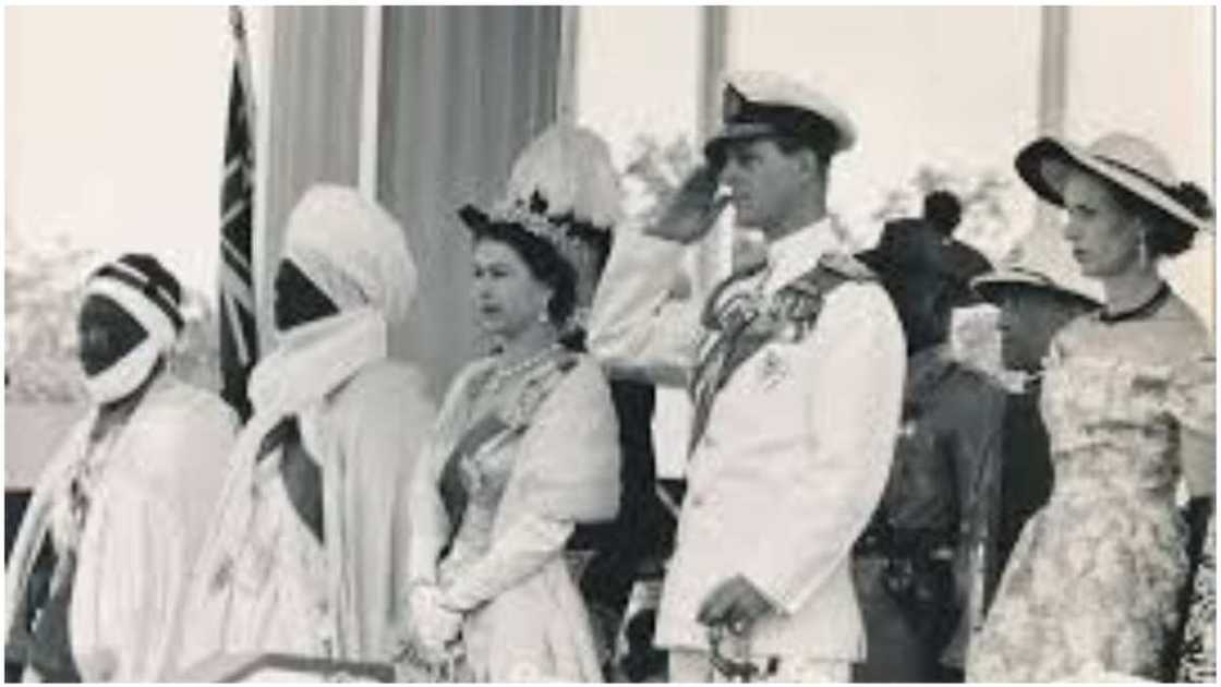 Queen Elizabeth II/Britain/Nigeria Independence