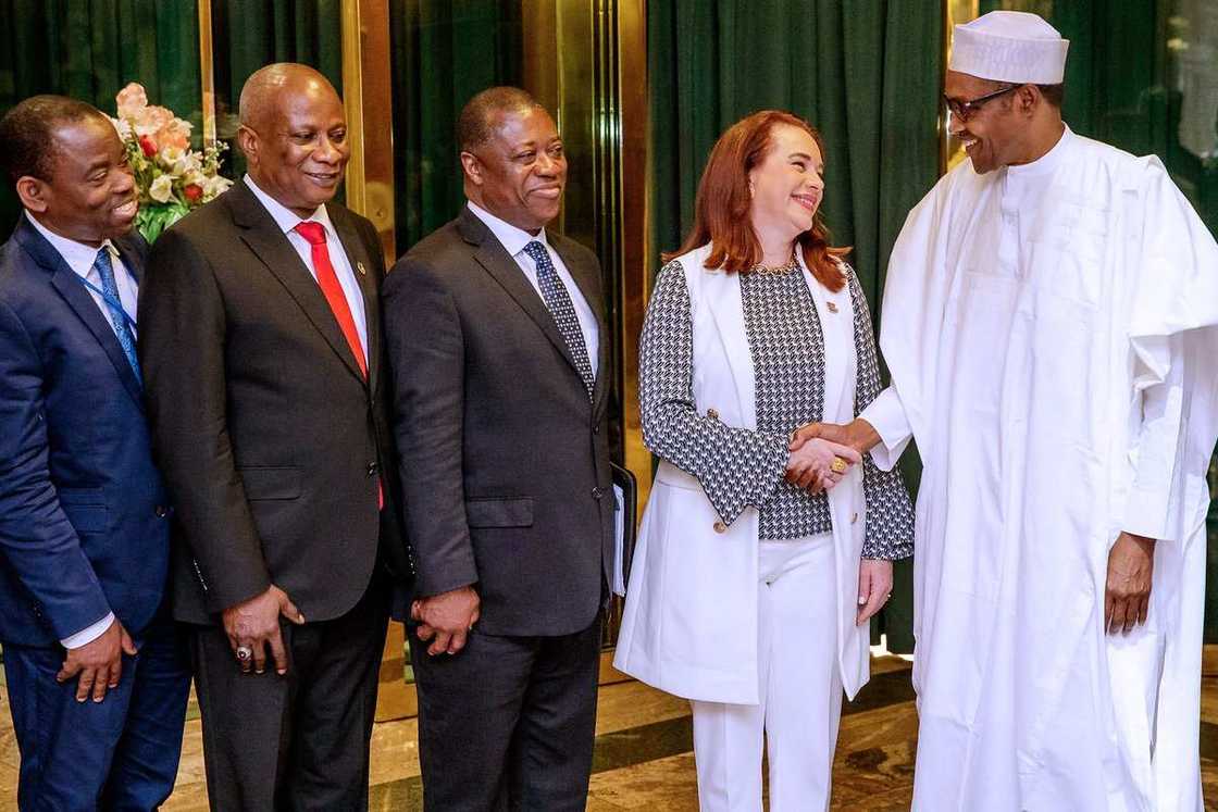 Farfesa Tijjani Bande na daf da zama sabon shugaban majalisar wakilan UN Farfesa Tijjani Bande na daf da zama sabon shugaban majalisar wakilan UN