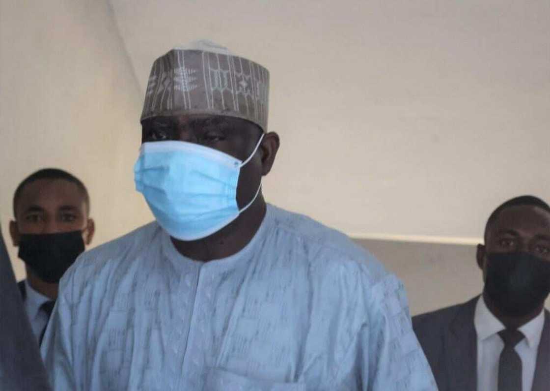 EFCC ta gurfanar da shugaban jami’a kan badakalar N260m EFCC ta gurfanar da shugaban jami’a kan badakalar N260m