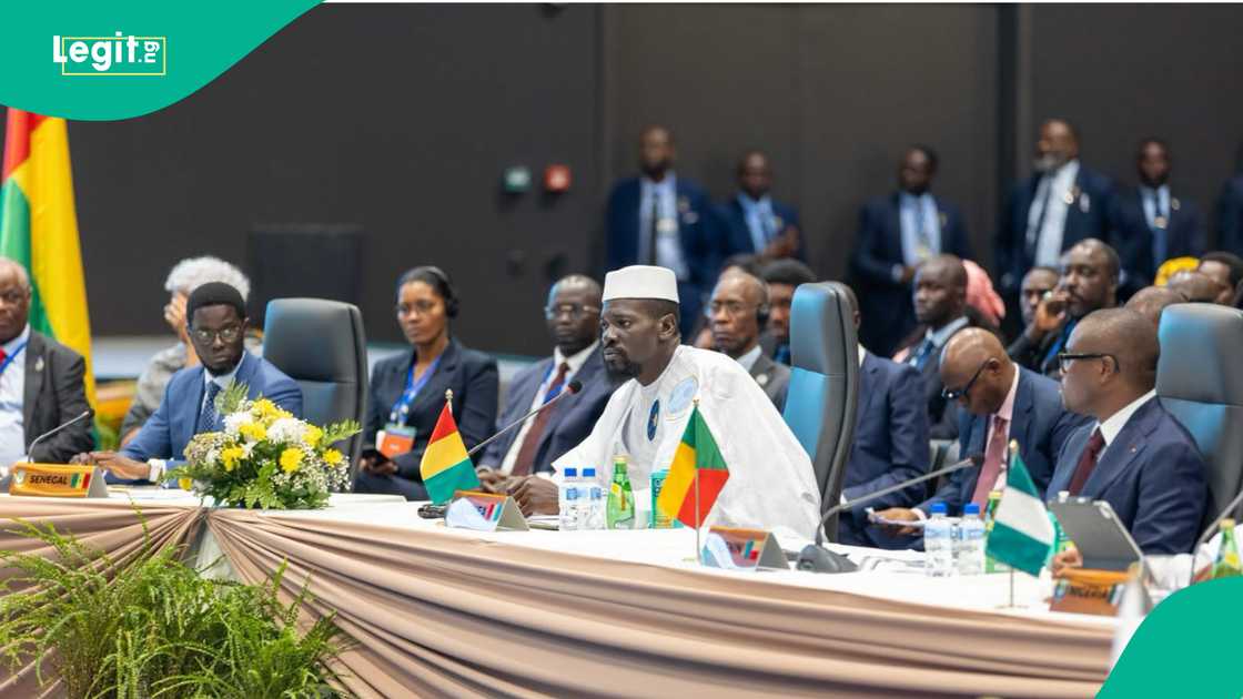 Taron ECOWAS a Sierra Leone Taron ECOWAS a Sierra Leone