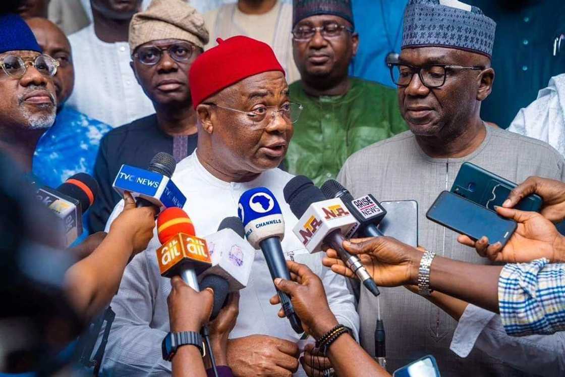 Gwamnan jihar Imo kuma shugaban PGF, Hope Uzodinma. Gwamnan jihar Imo kuma shugaban PGF, Hope Uzodinma.