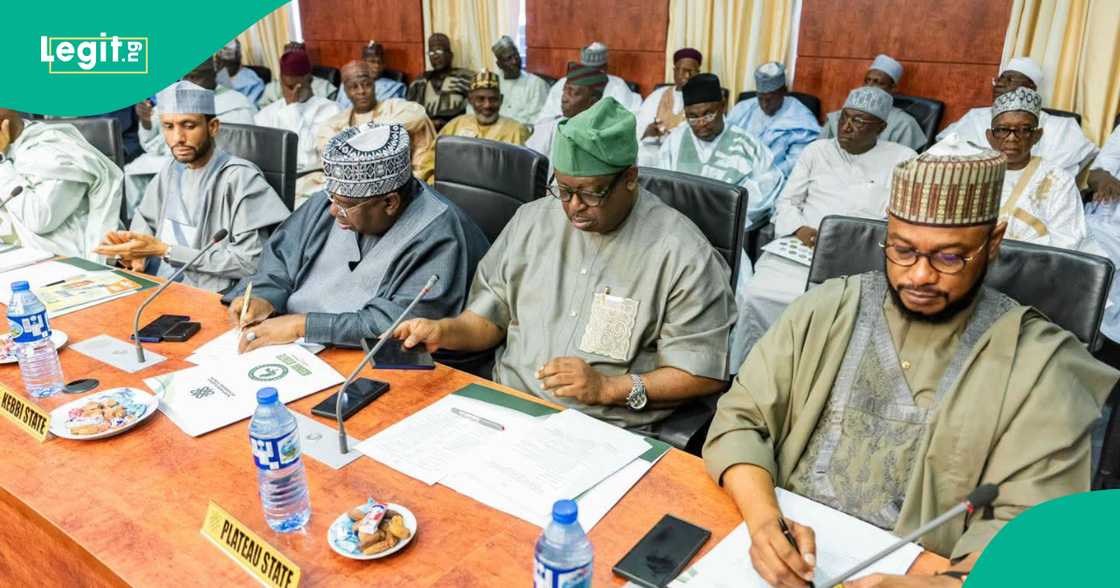 Gwamnonin Arewa.