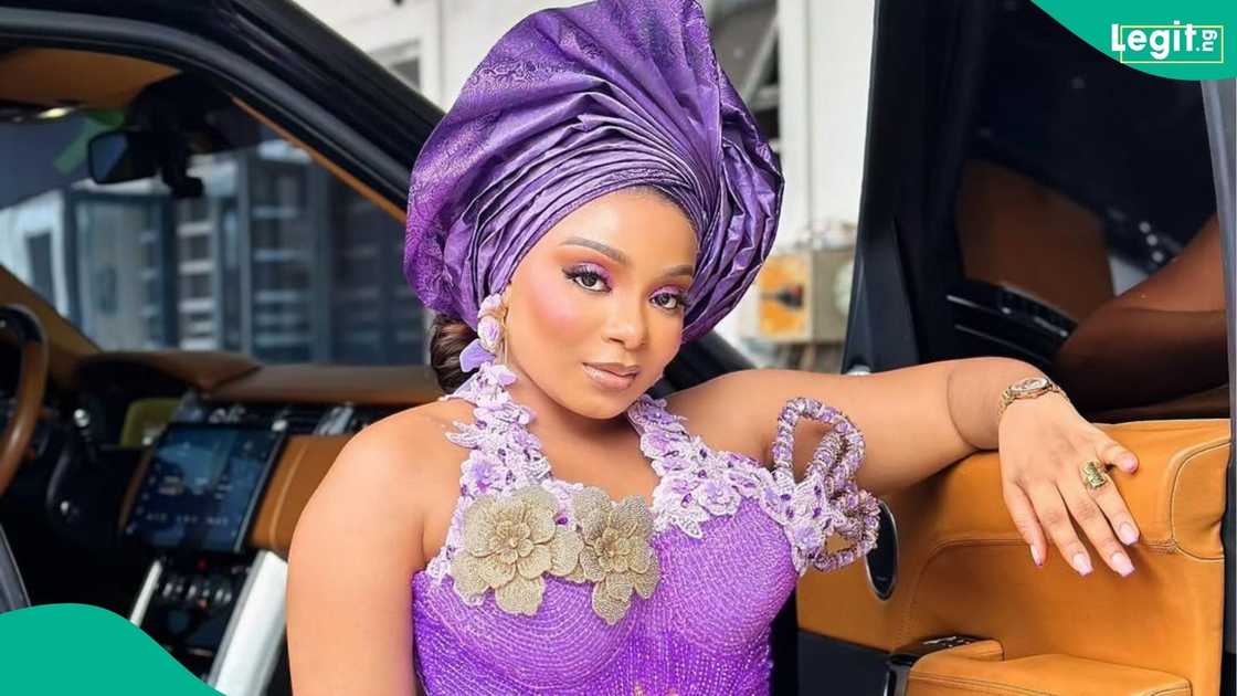 Queen Mercy Atang calls for entrepreneurs’ showcase night at AMVCA after her bread outfit stirs conversation online