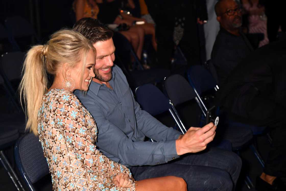 Carrie Underwood and Mike Fisher at Bridgestone Arena Carrie Underwood and Mike Fisher at Bridgestone Arena
