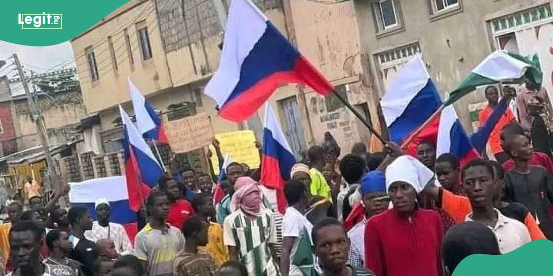 Lawyer Speaks on Implication of Protesters Waving Russian Flag Lawyer Speaks on Implication of Protesters Waving Russian Flag