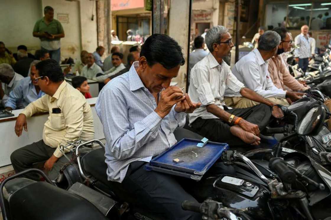 Traders say demand from the US and Europe has nosedived in recent months as companies like Signet, Tiffany & Co, Chopard and Pandora refuse to buy diamonds sourced from Russia Traders say demand from the US and Europe has nosedived in recent months as companies like Signet, Tiffany & Co, Chopard and Pandora refuse to buy diamonds sourced from Russia