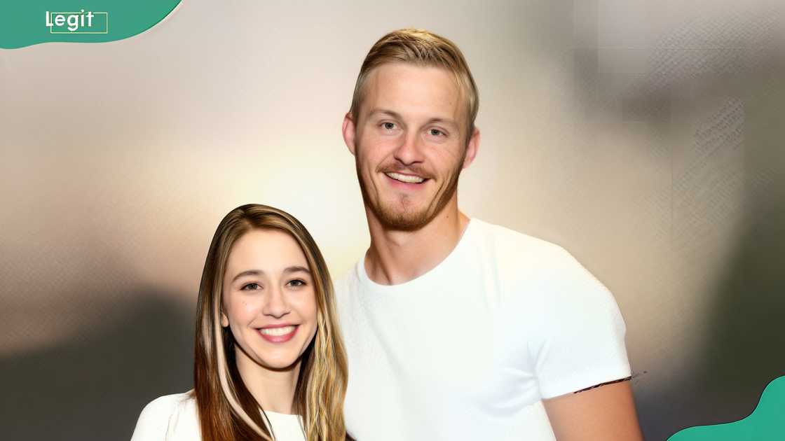 Alexander Farmiga and his sister Vera Farmiga Alexander Farmiga and his sister Vera Farmiga