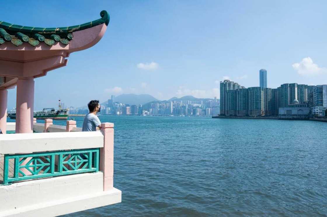 Teacher Wong says he has 'no faith in the future of Hong Kong or that of the industry' Teacher Wong says he has 'no faith in the future of Hong Kong or that of the industry'