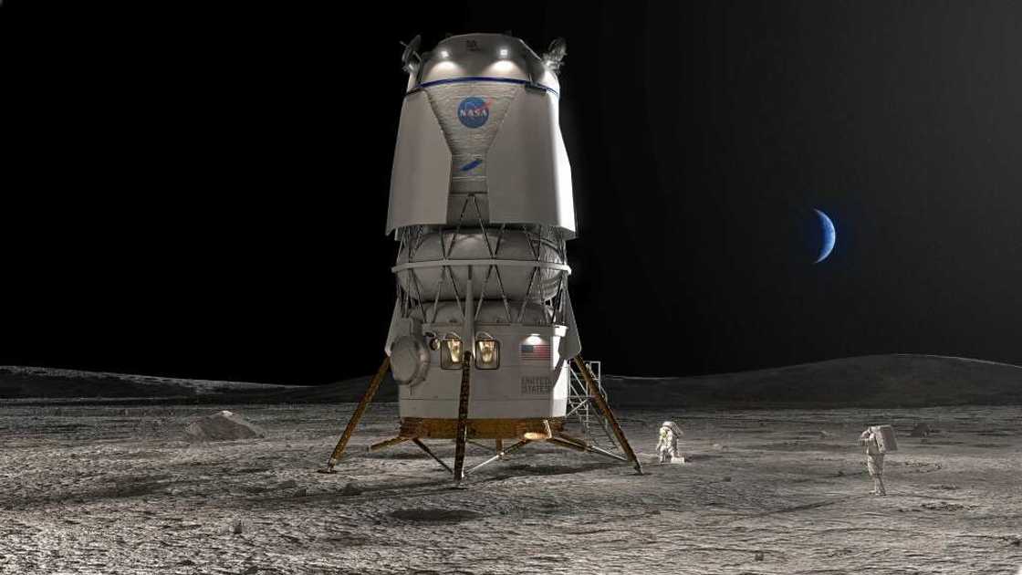 Illustration released by the Blue Origin of its lander, baptized Blue Moon, which has been selected by NASA for the Artemis 5 lunar mission Illustration released by the Blue Origin of its lander, baptized Blue Moon, which has been selected by NASA for the Artemis 5 lunar mission