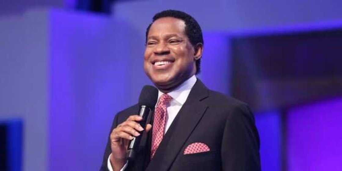 Why did Pastor Chris Oyakhilome divorce his now ex-wife Anita? Why did Pastor Chris Oyakhilome divorce his now ex-wife Anita?