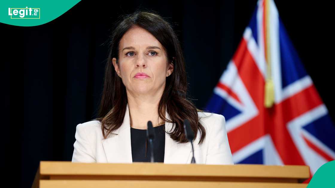 See age requirement for foreign applicants of New Zealand Talent Work visa See age requirement for foreign applicants of New Zealand Talent Work visa
