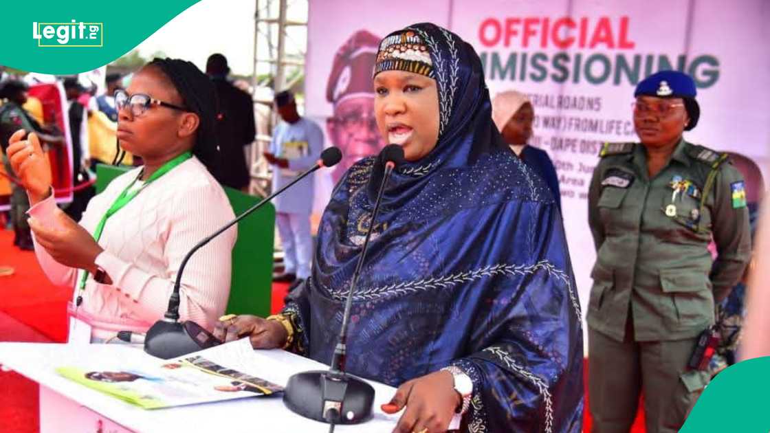 Mariya Mahmoud ta nesanta da wani da ya ce hadiminta ne Mariya Mahmoud ta nesanta da wani da ya ce hadiminta ne