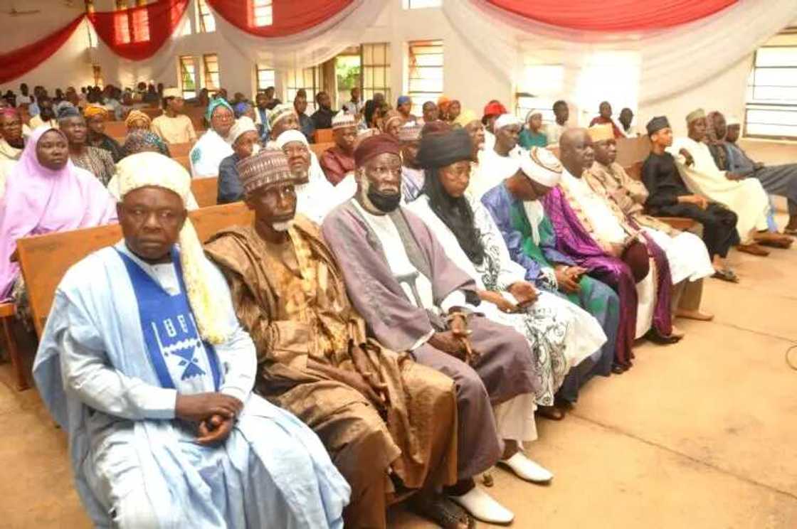 Shugabannin Musulunci da sarakuna Shugabannin Musulunci da sarakuna