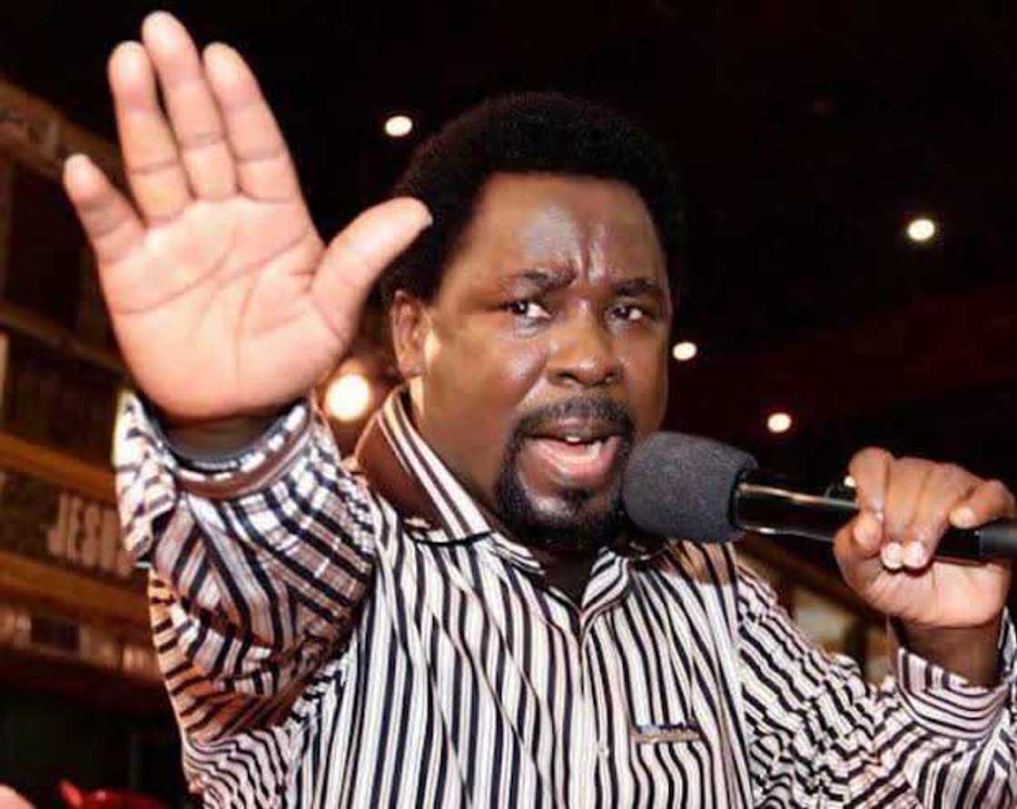 Muhimman Abubuwa 7 da Ya Kamata Ku Sani Game da Marigayi T. B Joshua Muhimman Abubuwa 7 da Ya Kamata Ku Sani Game da Marigayi T. B Joshua