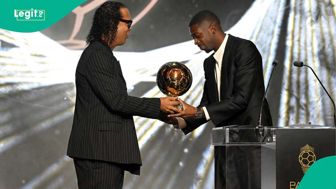 Ronaldinho, Ousmane Dembele, Theatre du Chatelet, Paris, France, Ballon d'Or. Ronaldinho, Ousmane Dembele, Theatre du Chatelet, Paris, France, Ballon d'Or.