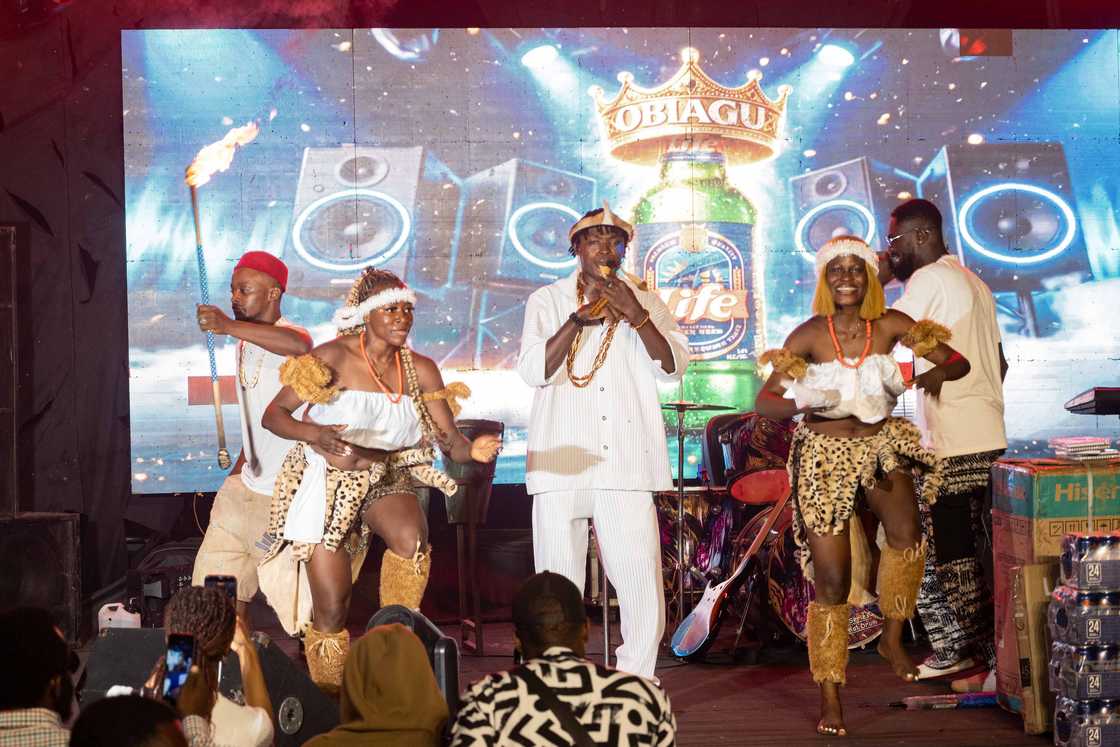 Life Lager Rewards 2 Consumers an All-Expense-Paid Trip to London at Obiagu Fest Experience in Enugu Life Lager Rewards 2 Consumers an All-Expense-Paid Trip to London at Obiagu Fest Experience in Enugu