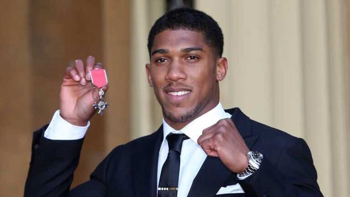 Boxing champion Anthony Joshua reveals the terrible thing that will happen to men that maltreats women Boxing champion Anthony Joshua reveals the terrible thing that will happen to men that maltreats women