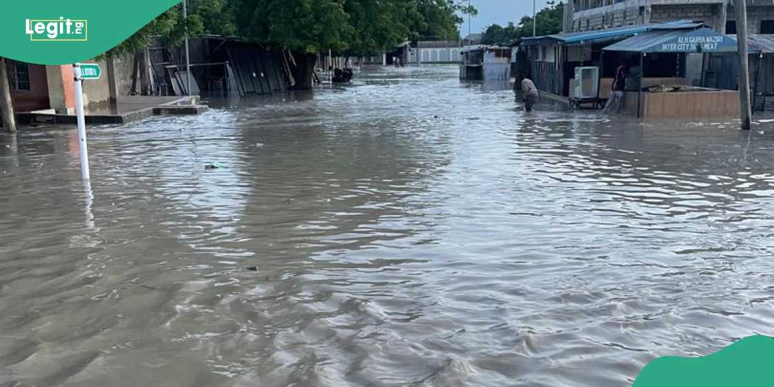 Maiduguri affected by flooding after its dam breaks down Maiduguri affected by flooding after its dam breaks down