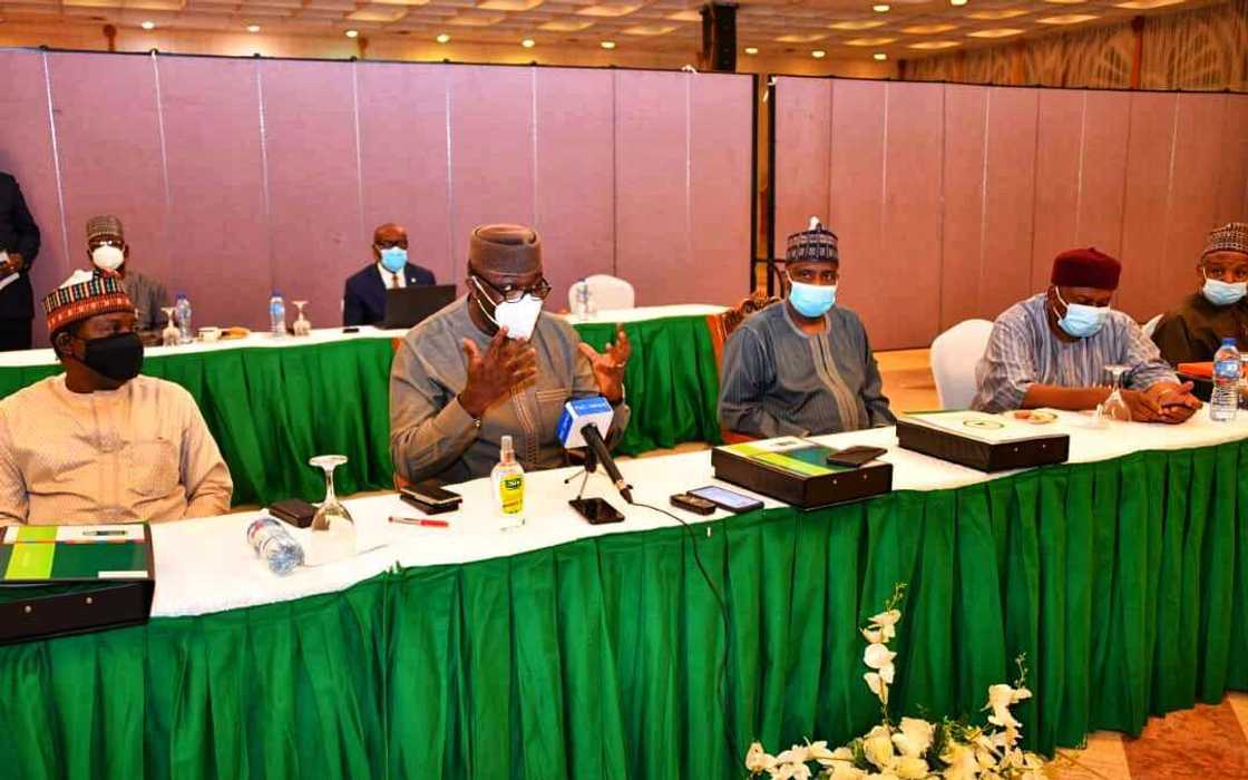Governors finally bow to pressure, fix date to implement autonomy for state assemblies, judiciary Governors finally bow to pressure, fix date to implement autonomy for state assemblies, judiciary