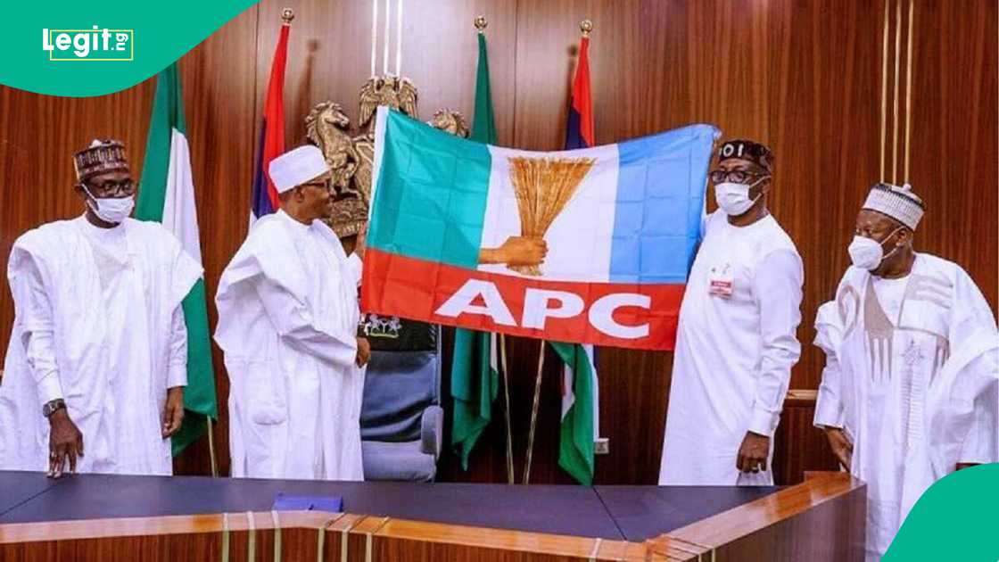 Chidi Odinkalu ya yi magana kan dabarar da APC ta yi ta samu nasara a 2015 Chidi Odinkalu ya yi magana kan dabarar da APC ta yi ta samu nasara a 2015