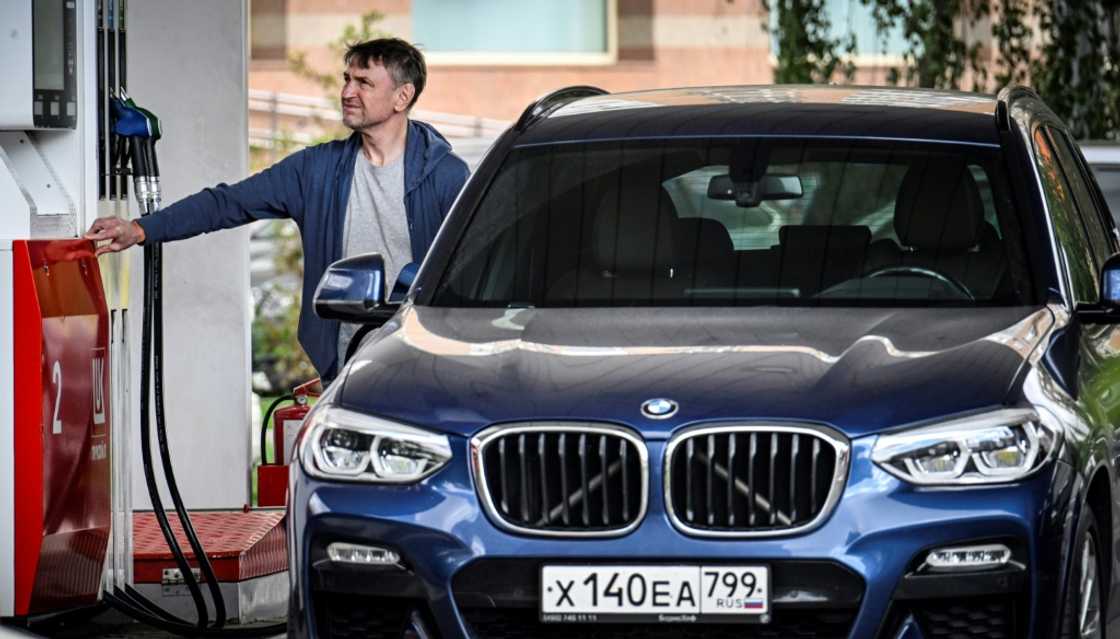 Wholesale prices for Russia's standard AI-95 fuel are close to a record high Wholesale prices for Russia's standard AI-95 fuel are close to a record high