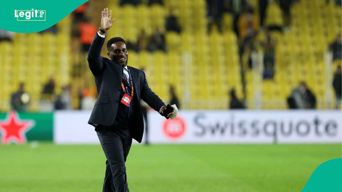 Austin Jay-Jay Okocha, Fenerbahce, Rangers, Ulker Stadium, Kadikoy, Istanbul, Turkiye, UEFA Europa League. Austin Jay-Jay Okocha, Fenerbahce, Rangers, Ulker Stadium, Kadikoy, Istanbul, Turkiye, UEFA Europa League.