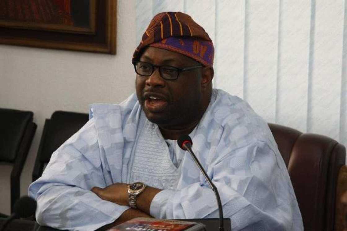 Atiku ne ya kalubalance ni na tsaya takarar shugaban kasa, Dele Momodu Atiku ne ya kalubalance ni na tsaya takarar shugaban kasa, Dele Momodu