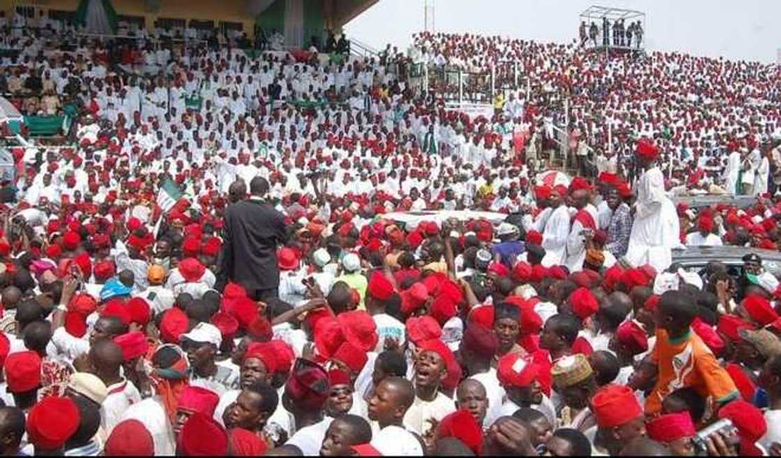 Yakin Zabe: An ci kasuwar jar hula a jihar Kano Yakin Zabe: An ci kasuwar jar hula a jihar Kano