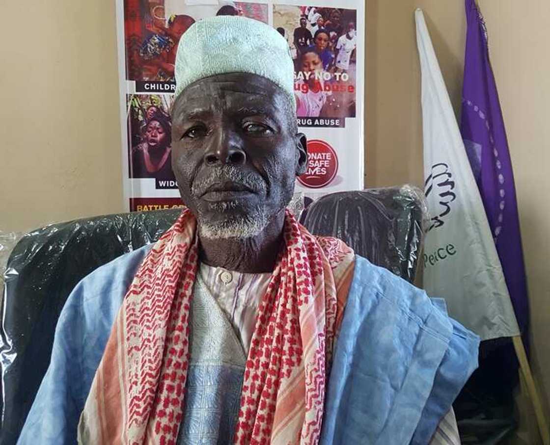 Ban cire rai ba, zan cigaba da masa addu’ar shiriyar Allah – Inji Mahaifin wani dan Boko Haram Ban cire rai ba, zan cigaba da masa addu’ar shiriyar Allah – Inji Mahaifin wani dan Boko Haram
