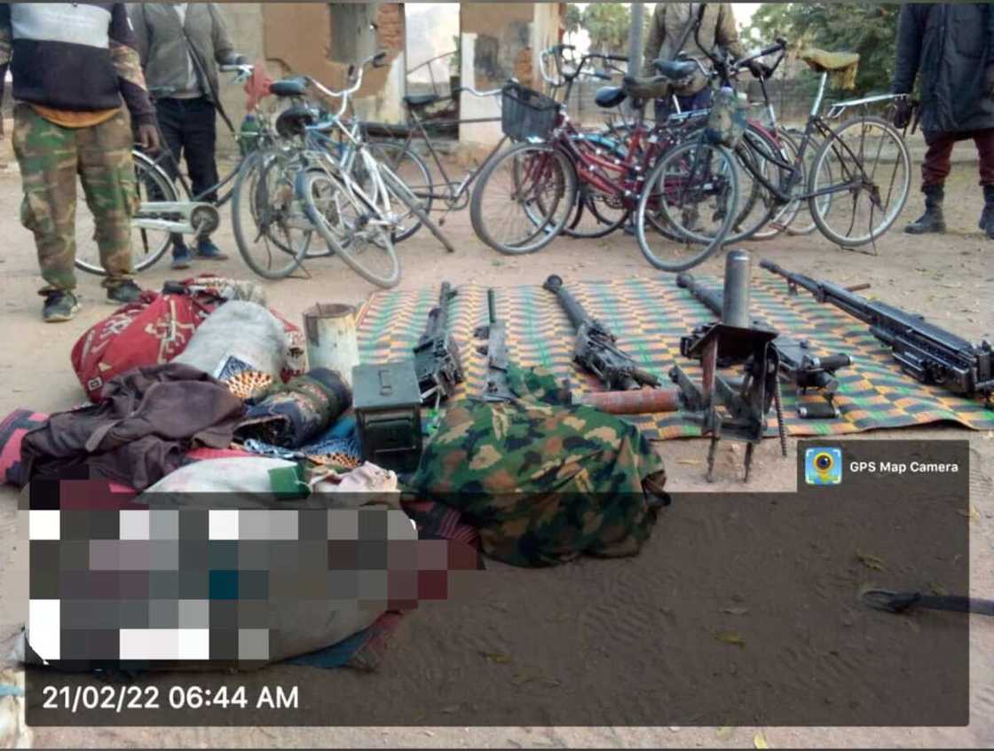 Rundunar soji ta hallaka 'yan ta'addan Boko Haram da ISWAP Rundunar soji ta hallaka 'yan ta'addan Boko Haram da ISWAP