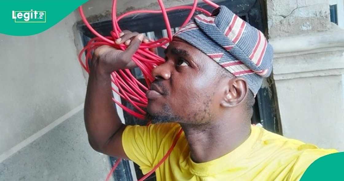Man who transferred N100k to a wrong account cries out for help. Man who transferred N100k to a wrong account cries out for help.